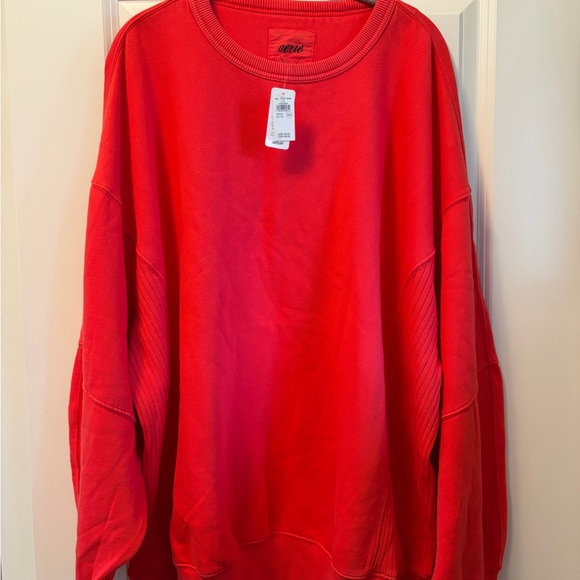 aerie Tops - NWT Aerie Tres Chic Sweatshirt in Bright Red size XL